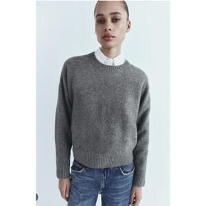 Zara Grey Cropped Knit Sweater Crewneck Size XS